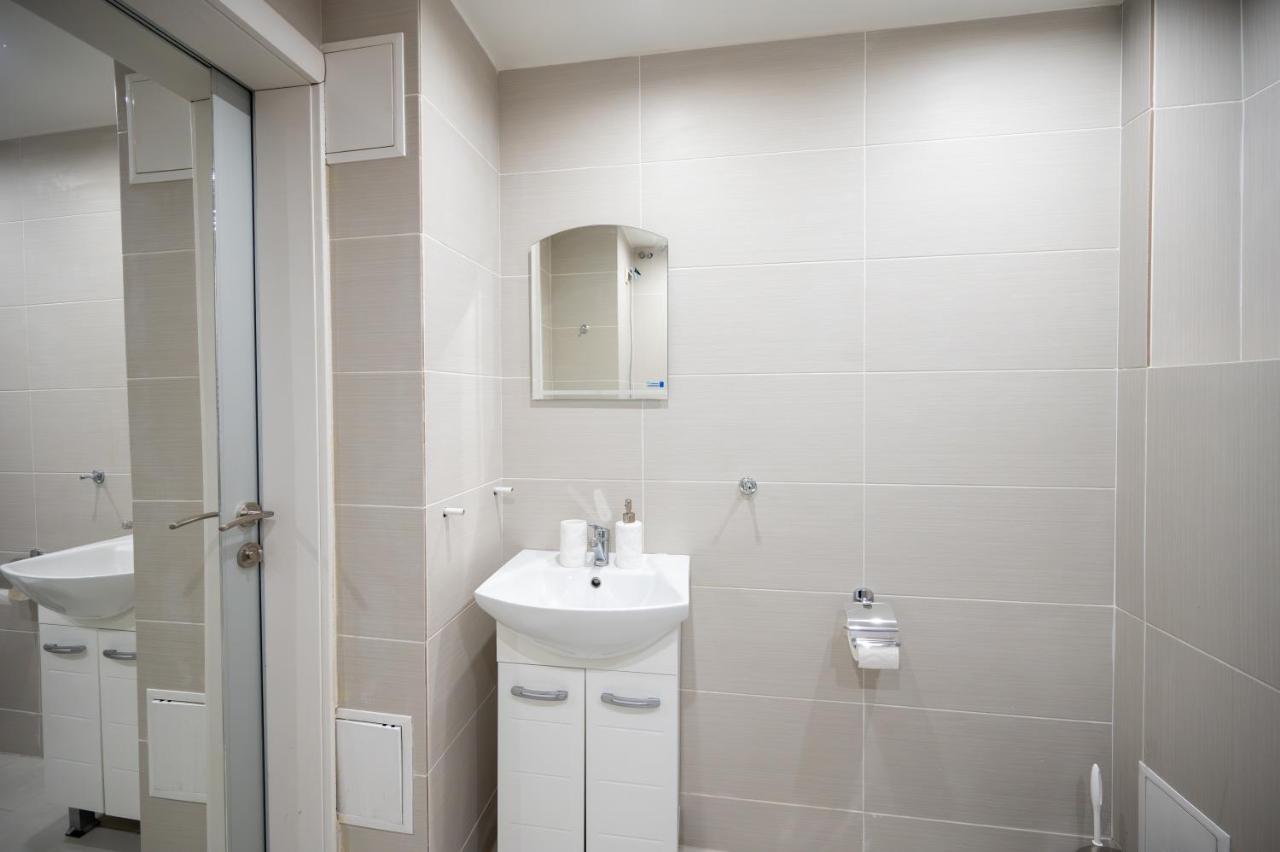 Spacious 1Bdr Apartment Near City Center Sofia Eksteriør bilde